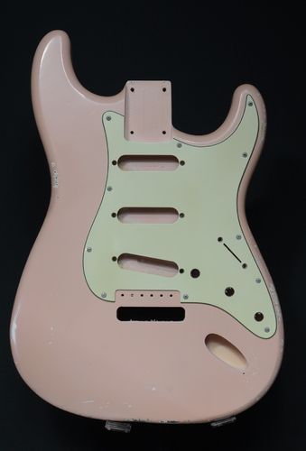 1960 Style Strat Body, Shell Pink